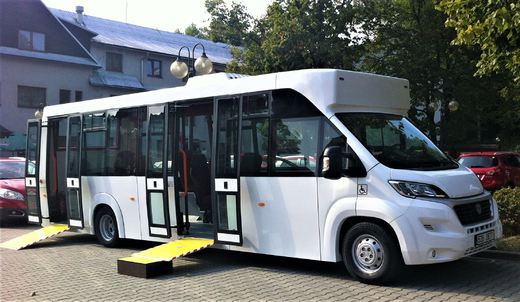 Přeprava vozíčkářů v autobusech