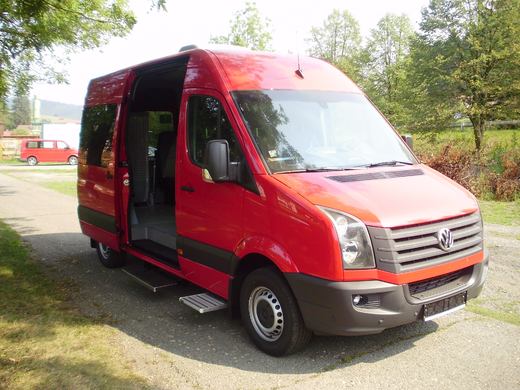 VW Crafter el. schůdky